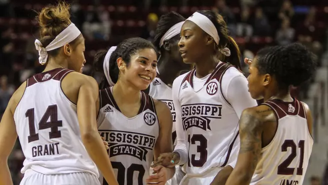 Bulldogs No. 14 In 15th-Straight Week In USA Today Coaches Poll