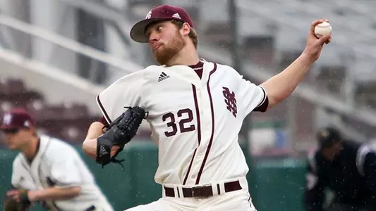 No. 13 Diamond Dawgs First Team In Country To Win 13 Games