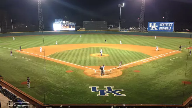 Diamond Dawgs Drop 2015 Road Opener At Kentucky