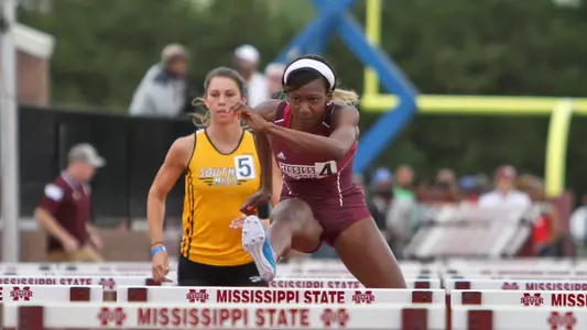 Archer Breaks School Record At Border Clash