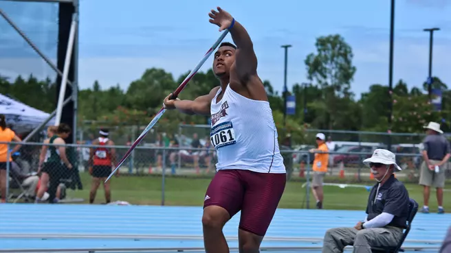 Track & Field Ranked in Top 15 Going Into Nationals