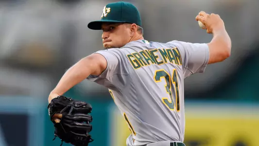 Updated Stats: 26 Diamond Dawgs In Professional Baseball