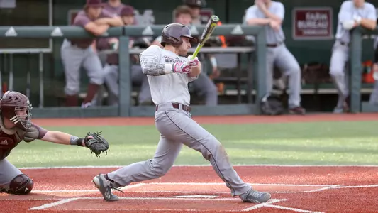 Three RBIs by Reynolds Lift Gray To 3-1 Victory Versus Maroon