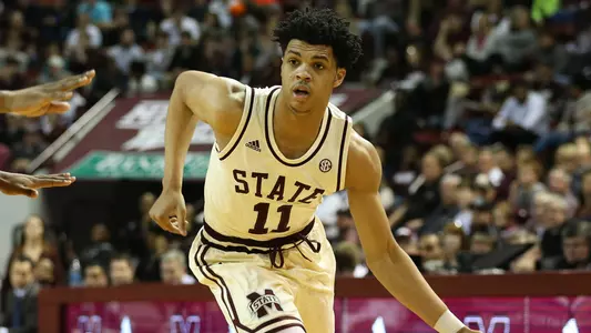 Vols Hold Off Dogs To Collect SEC Road Win