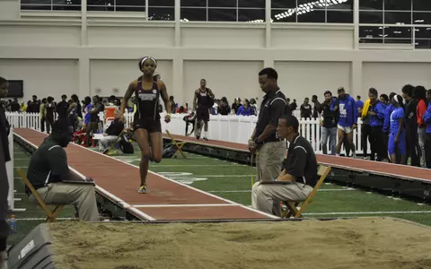 Track & Field Closes Out Day One Of Vanderbilt Invite