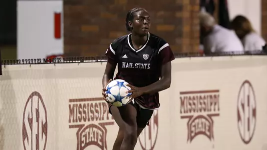 Ari Holmes