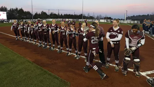 Softball Begins Nine-Game Road Swing In Mobile