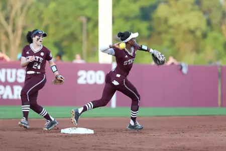 Bulldogs Fall In 12-Inning Battle To No. 11 LSU