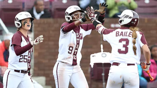 Softball Closes Regular Season SEC Play At No. 12 Kentucky
