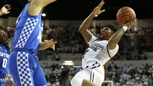 Lamar Peters snags a new career-high 25 points