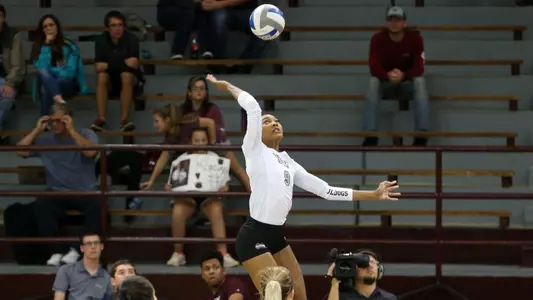 Carr Earns A Kill Against Alabama on Oct. 27.