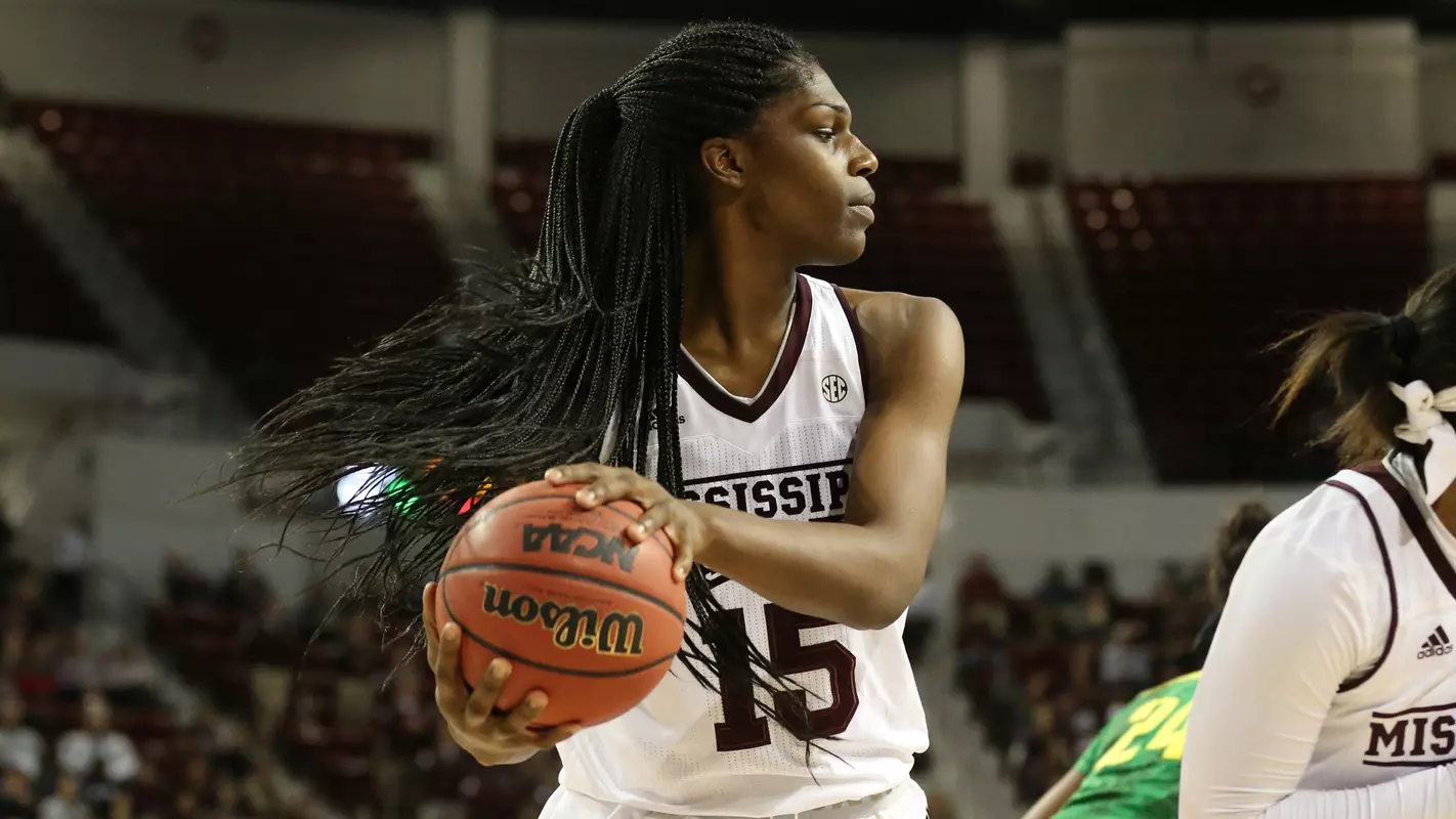 Teaira McCowan