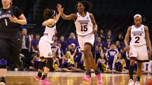 Teaira McCowan - Washington
