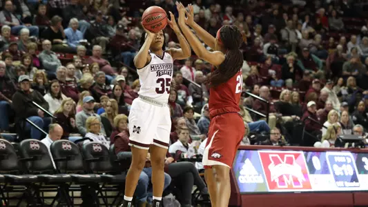 Victoria Vivians - Arkansas