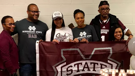 KiKi Edwards Signing Day