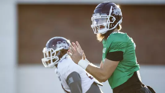 Garrett Shrader Bowl Practice
