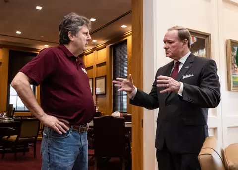 STARKVILLE, MS - JANUARY 10, 2020 - Mike Leach, the new Head Coach of the Mississippi State Bulldogs football team visits with Mark E. Keenum, University President, in Keenum's Office in Starkville, MS. Photo By Aaron Cornia
