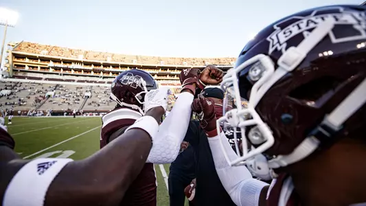 Team Huddle vs. Arkansas
