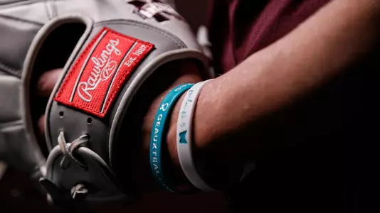 Softball Generic Kenley Hawk Glove