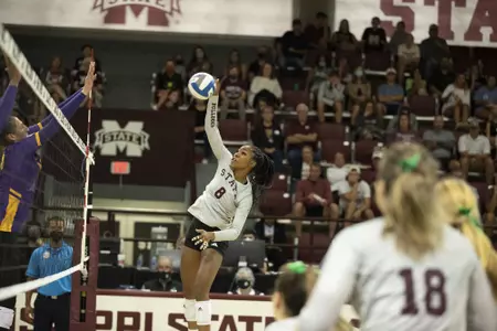 VB - Gabby Waden - LSU - 10/02/2021