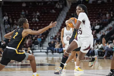 STARKVILLE, MS - 2021.11.22 - Bethune-Cookman vs. Mississippi State
