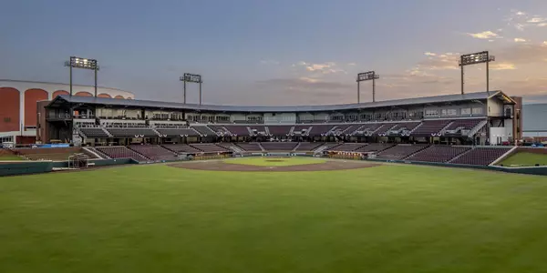 Dudy Noble Field
