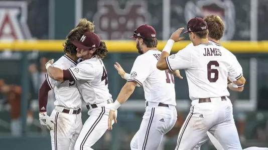 OMAHA, NE - 2021.06.26 - Texas vs. Mississippi State