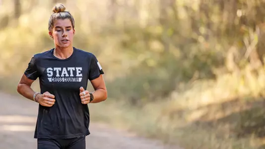 STARKVILLE, MS - October 09, 2022 - Mississippi State Distance Runner Gracie Gibson during the run at the Sam D. Hamilton Noxubee National Wildlife Refuge in Starkville, MS. Photo By Ivy Ball
