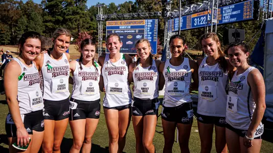 STARKVILLE, MS - October 28, 2022 - The Mississippi State Bulldogs Cross Country Team during the SEC Cross Country Championship at the Ole Miss Golf Course in Oxford, MS. Photo By Mike Mattina