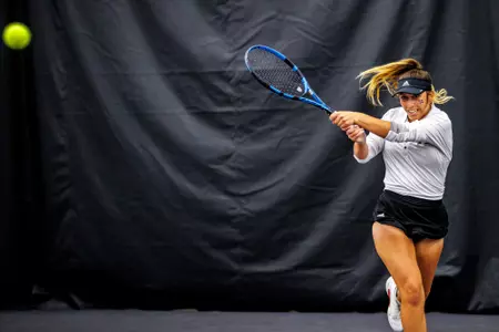 STARKVILLE, MS - October 29, 2022 - Mississippi Stateâ??s Gia Cohen during the John Cade Invitational at the MSU Tennis Pavilion in Starkville, MS. Photo By Ivy Ball