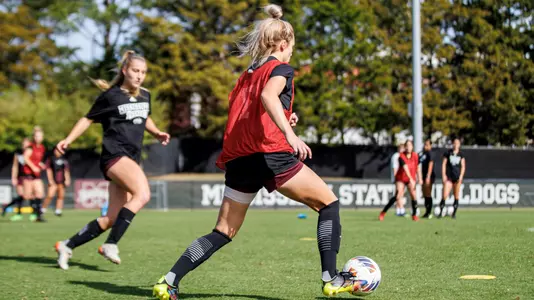 STARKVILLE, MS - November 10, 2022 - Mississippi State Midfielder Macey Hodge (#4) during practice leading up to the NCAA Tournament at the MSU Soccer Field in Starkville, MS. Photo By Will Porada