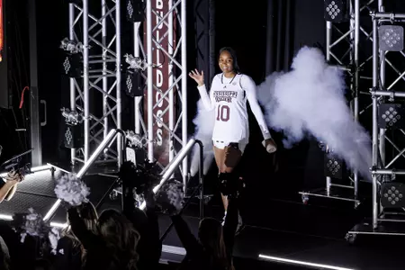 STARKVILLE, MS - October 07, 2022 - Mississippi State Guard Aislynn Hayes (#10) during Madness at McCarthy at McCarthy Gymnasium in Starkville, MS. Photo By Will Porada