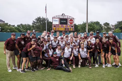 TALLAHASSEE, FL - May 22, 2022 - The Mississippi State Bulldogs after the NCAA Regionals game between the Florida State Seminoles and the Mississippi State Bulldogs at JoAnne Graf Field at the Seminole Softball Complex in Tallahassee, FL. Photo By Kevin Snyder