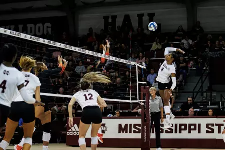 VB- Gabby Waden - Florida - 10/14