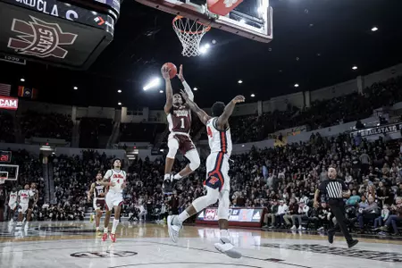 MBK - Iverson Molinar - Ole Miss 2021-22 (2)