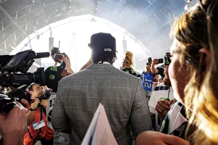 LAS VEGAS, NV - April 28, 2022 - Mississippi State Offensive Lineman Charles Cross is drafted 9th overall in the 2022 NFL Draft at Caesars Forum in Las Vegas, NV. Photo By Austin Perryman