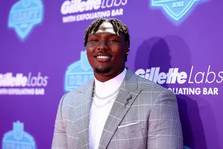 Mississippi State offensive lineman Charles Cross poses on the red carpet before the 2022 NFL Draft on Thursday, April 28, 2022 in Las Vegas. (Kevin Sabitus/NFL)