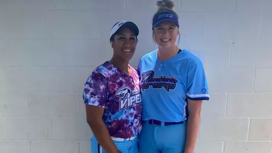 Fa Leilua and Annie Willis with Vipers