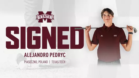 Alejandro Pedryc Signing