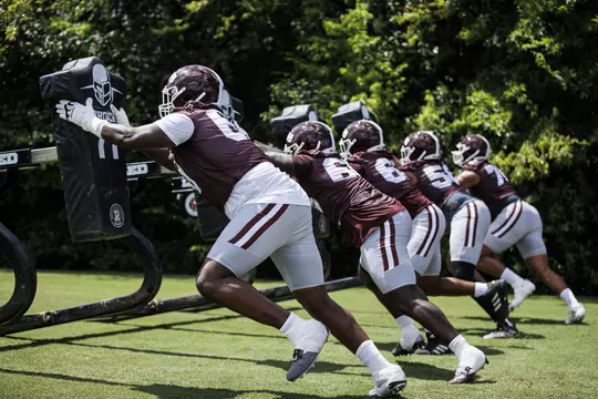 STARKVILLE, MS - August 05, 2022 - The Mississippi State Bulldogs offensive linemen during a training camp practice at the Leo Seal Jr. Football Complex at Mississippi State University in Starkville, MS. Photo By Mike Mattina