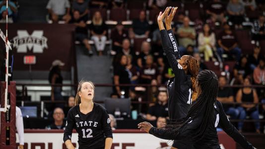 STARKVILLE, MS - September 08, 2022 - Mississippi State Middle Blocker Deja Robinson (#13) during the match between the Kennesaw State Owls and the Mississippi State Bulldogs at the Newell-Grissom Building in Starkville, MS. Photo By Will Porada