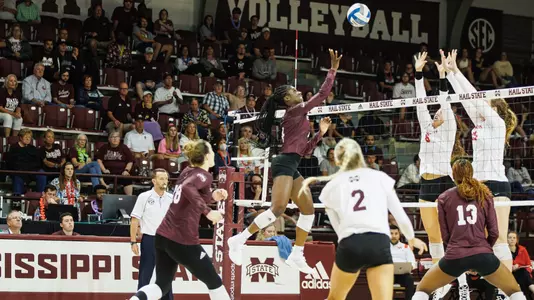 STARKVILLE, MS - September 09, 2022 - Mississippi State Outside Hitter Shania Cromartie (#4) during the match between the Houston Cougars and the Mississippi State Bulldogs at the Newell-Grissom Building in Starkville, MS. Photo By Mike Mattina