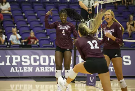 VB - Shania Cromartie  - Oklahoma - 9/03
