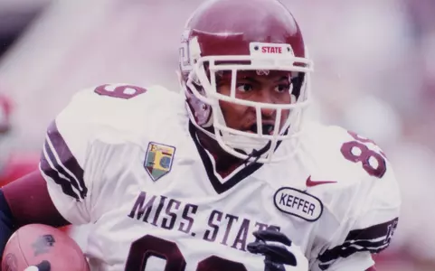 Reggie Kelly, Football