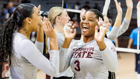 STARKVILLE, MS - August 26, 2023 - Mississippi State Middle Blocker Arissa Smith (#3) during the match between the Northwestern State Demons and the Mississippi State Bulldogs at the Newell-Grissom Building in Starkville, MS. Photo By Will Porada