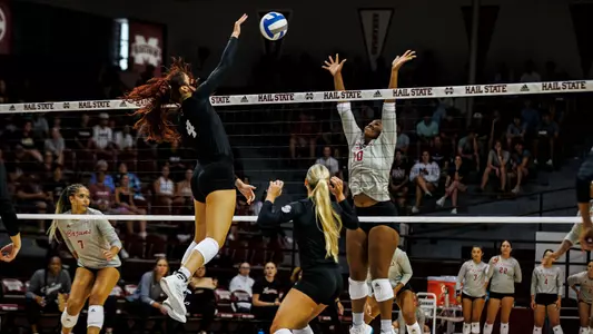 STARKVILLE, MS - August 27, 2023 - Mississippi State Middle Blocker Zoe Gonzales (#4) during the match between the Louisiana Ragin' Cajuns and the Mississippi State Bulldogs at the Newell-Grissom Building in Starkville, MS. Photo By Jaden Powell