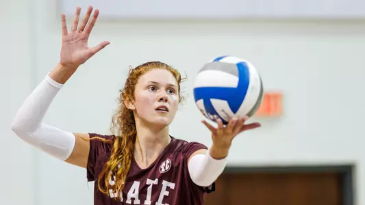 STARKVILLE, MS - August 12, 2023 - Mississippi State Setter Erin Kline (#5) during the Maroon and White Scrimmage at the Newell-Grissom Building in Starkville, MS. Photo By Jaden Powell