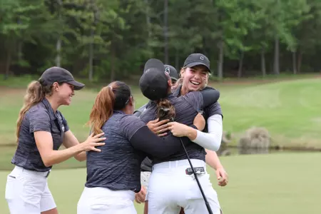 Women's Golf Advances to 2023 SEC Match Play Championship