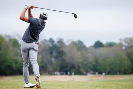 Alejandro Pedryc competing at the Mossy Oak Collegiate on April 3, 2023.