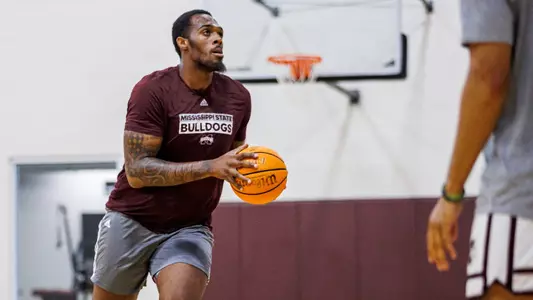 STARKVILLE, MS - June 22, 2023 - Jimmy Bell Jr. during practice at Mize Pavilion at Humphrey Coliseum at Mississippi State University in Starkville, MS. Photo By Jaden Powell